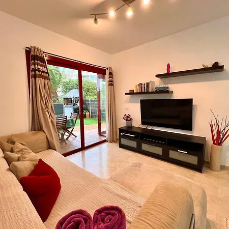 Balandros Apartment